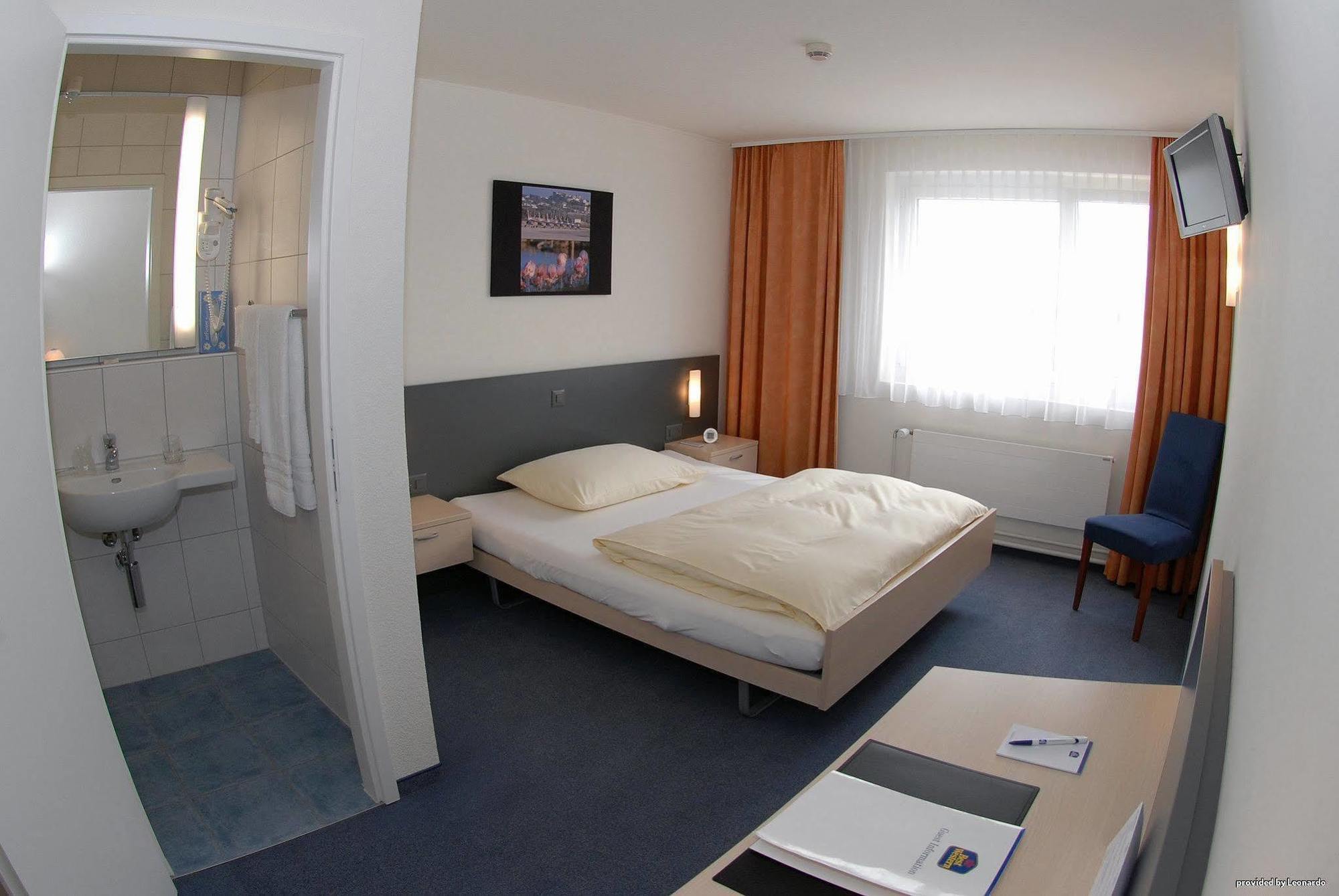 Airporthotel Гренхен Екстериор снимка